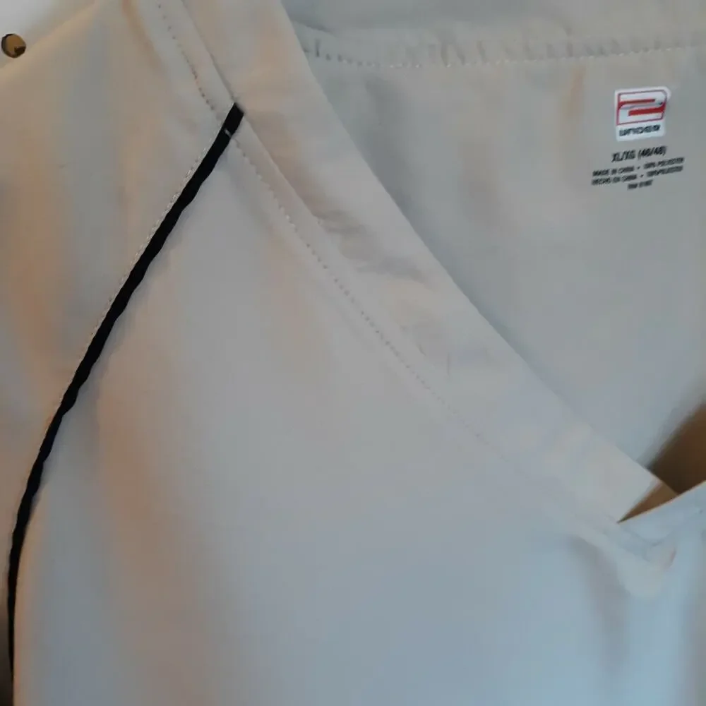 2 Under Golf Men's Long Sleeve Wind Shirt Pullover V Neck Tan Sz XL EUC